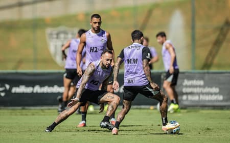 Treinamento preparação para enfrentar o Athletico-PR (Foto: Paulo Henrique França / Atlético