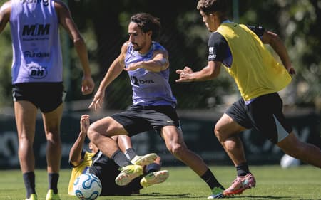 Treino de preparação do Atlético contra o Cienciano (Foto: Pedro Souza / Atlético)