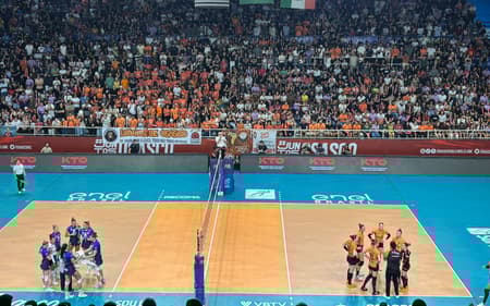 Osasco e Minas duelam nas semifinais da Superliga (Foto: Beatriz Pinheiro/Lance!)