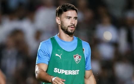Martinelli no aquecimento antes de Operário x Fluminense (Foto: Marcelo Gonçalves/ Fluminense FC)