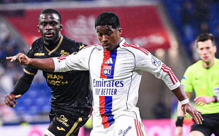 Endrick em ação pelo Lyon (Foto: Divulgação/Twitter @Ligue1_POR)