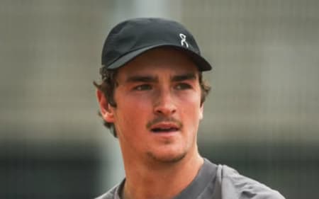 João Fonseca em treino no Masters 1000 de Madri (Foto: Divulgação/ATP)