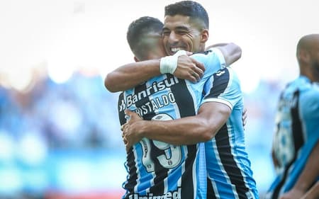 Cristaldo e Suárez - Grêmio