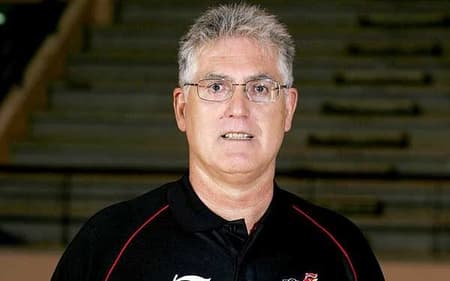 Moncho Monsalve foi treinador da seleção brasileira e lenda do basquete espanhol