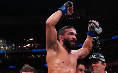 Patrício Pitbull derrota Dan Ige no UFC 318 (Foto: Divulgação/UFC)