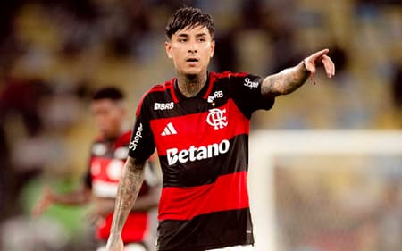 Pulgar durante Flamengo x Vasco (Foto: Adriano Fontes/Flamengo)
