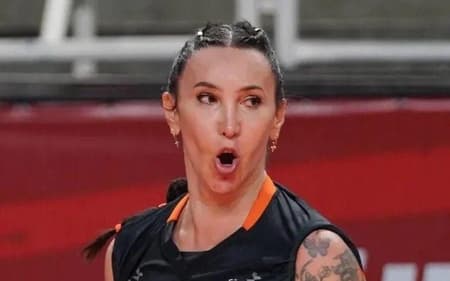 Tifanny em quadra (Foto: Osasco)