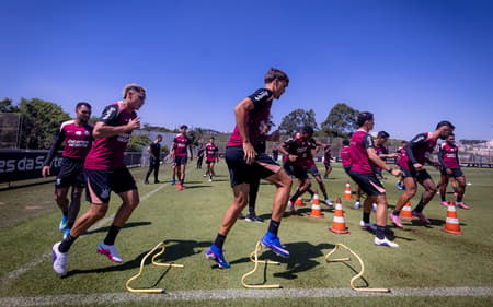 Tchoca segue fora dos jogos do Corinthians (Foto: Rodrigo Coca/Agência Corinthians)