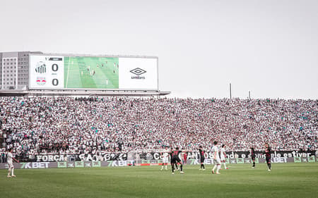 Mais de 30 mil santistas compareceram na Neo Química Arena em duelo que o Santos foi mandante pelo Paulistão. (Foto: Raul Baretta/ Santos FC)