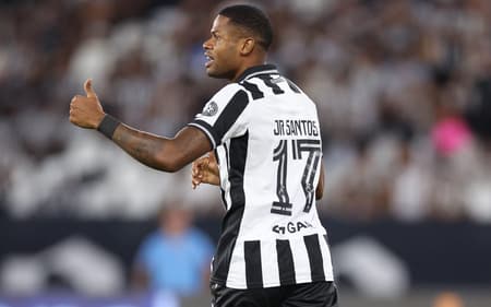 Júnior Santos voltou ao Botafogo após passagem ruim no Atlético-MG (Foto: Vítor Silva/Botafogo)