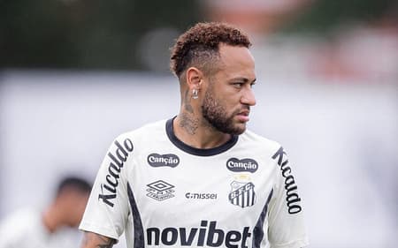 Neymar durante treino do Santos, no CT Rei Pelé. (Foto: Raul Barletta/ Santos FC)