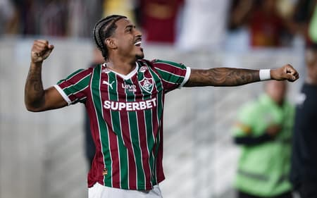 John Kennedy comemora gol do Fluminense contra o Vitória (Foto: Marcelo Gonçalves/ Fluminense FC)