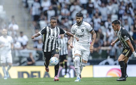 Atlético e Botafogo empatam na Arena MRV (Foto: Pedro Souza / Atlético)