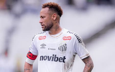 Neymar vive expectativa por convocação na Seleção Brasileira. (Foto: Raul Barletta/ Santos FC)