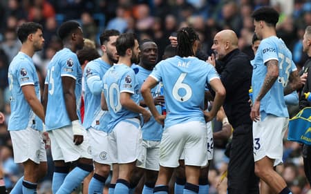 Manchester City encara o Crystal Palace em partida decisiva pela Premier League (Foto: Darren Staples/AFP)