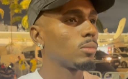 Evertton Araújo chega ao Maracanã para assistir à Seleção Brasileira