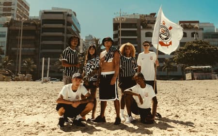 Responsável pela produção das camisas divulgou novo uniforme nas redes sociais (Foto: Divulgação/Nike)