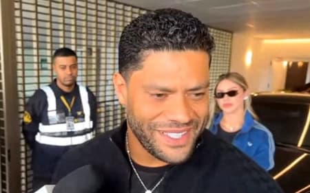 Hulk em chegada ao Rio (Foto: Reprodução/ Jornada KTO 1902)