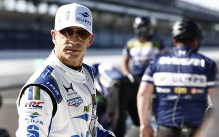 O piloto brasileiro Helio Castroneves na Indianapolis 500 Practice
