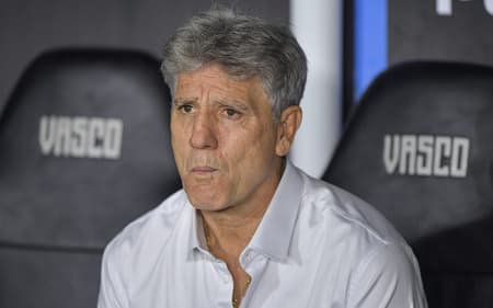 Renato Gaúcho no banco do Vasco