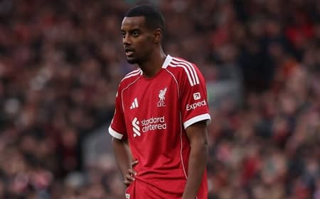 Alexander Isak em ação pelo Liverpool (Foto: Reprodução/Instagram)
