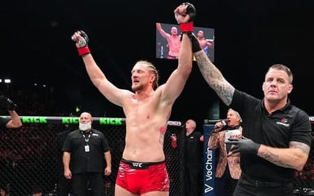 Alexander Volkov venceu Jailton Malhadinho no UFC 321 (Foto: Reprodução/UFC Brasil)