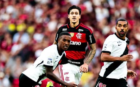 Pedro em Flamengo x Vasco (Foto: Adriano Fontes/Flamengo)