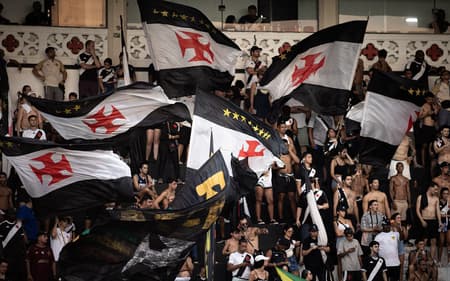 Torcida do Vasco em São Januário (Foto: Matheus Lima/Vasco)