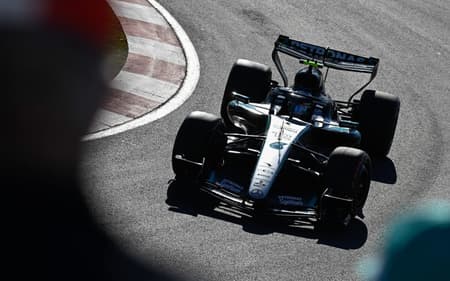 O italiano Kimi Antonelli, da Mercedes, lidera a temporada da Fórmula 1