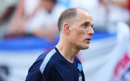 Thomas Tuchel, treinador da seleção inglesa, em Inglaterra x Nova Zelândia, em amistoso preparatório à Copa do Mundo (Foto: Rich Storry/Getty Images/AFP)