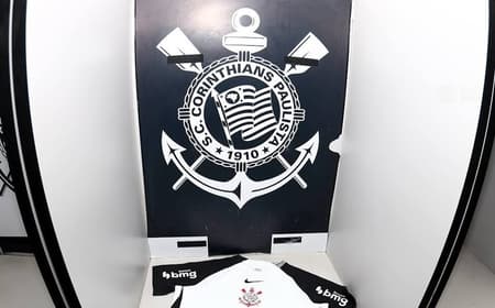 Camisa Corinthians (Foto: Rodrigo Gazzanel / Corinthians)