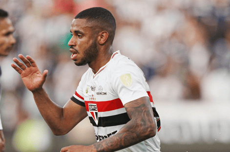 André Silva comemora gol pelo São Paulo