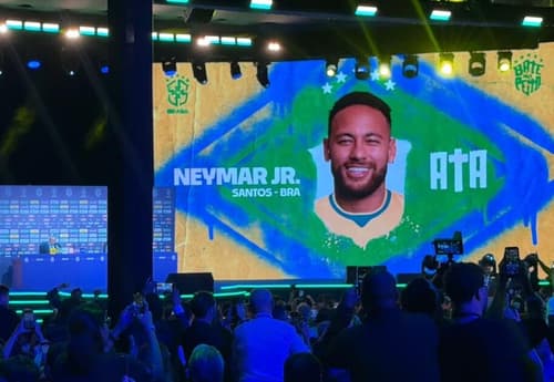 Neymar é anunciado durante a convocação da Seleção Brasileira para a Copa do Mundo de 2026 (Foto: Lucas Bayer/ Lance!)