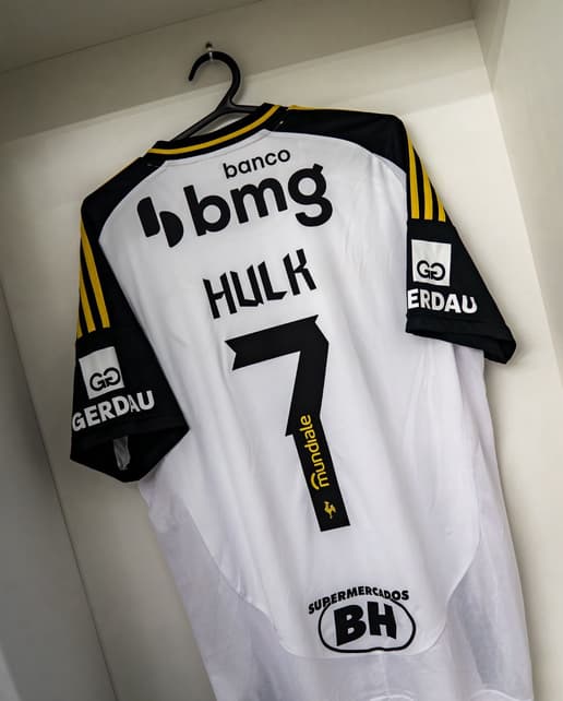 Vestiário do Atlético pronto para a partida contra o Bragantino (Reprodução Atlético)