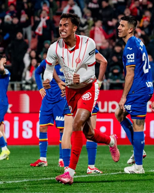 Vitor Reis, ex-Palmeiras,  comemorando o gol marcado pelo Girona (Foto: Reprodução/X)