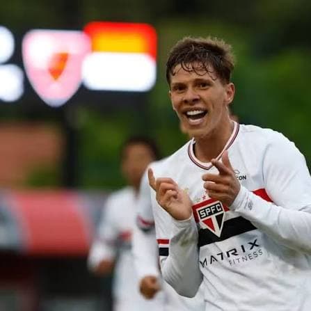 Gustavo Santana do São Paulo