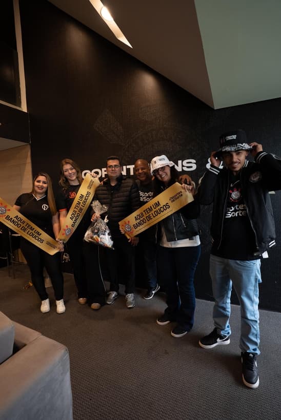 Marcelinho Carioca e torcedores do Corinthians