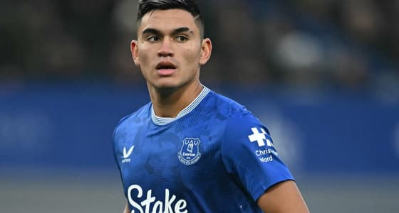alcaraz-everton-scaled-e1739888843872-aspect-ratio-512-320