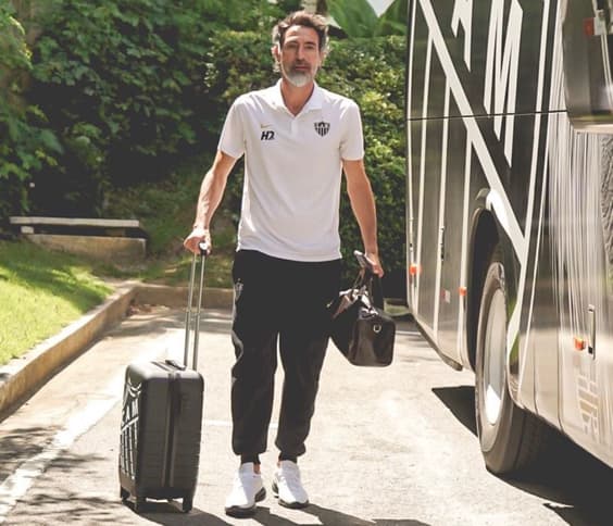 Domínguez viagem para Venezuela reprodução Atlético