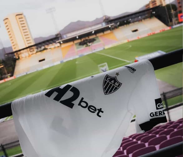 Camisa Atlético contra Puerto Cabello  (Foto: reprodução Atlético)