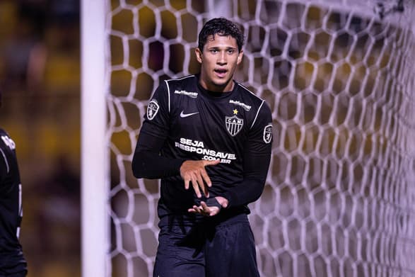 João Teixeira, autor de um dos gols da partida (Foto: Vitor Froes / GazetaPress)