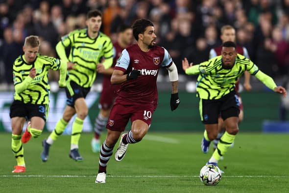 FBL-ENG-LCUP-WEST HAM-ARSENAL