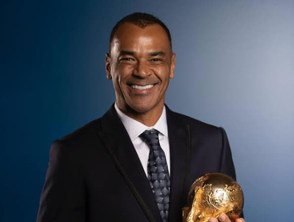 Cafu foi bicampeão mundial com a Seleção Brasileira