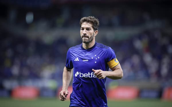 Volante Lucas Silva está próximo de renovar com o Cruzeiro