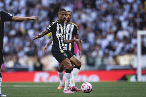 Caio Paulista deve ser a escolha pela ala esquerda (Foto: Pedro Souza / Atlético)