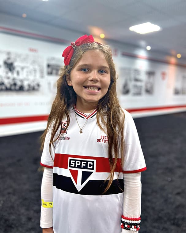 Larissa tem uma relação de amizade com os jogadores (Foto: Reprodução/ São Paulo FC)