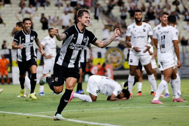 Zanocello comemorando gol em Ceará x ABC (Foto: LC Moreira/Thenews2/Gazeta Press) <br>