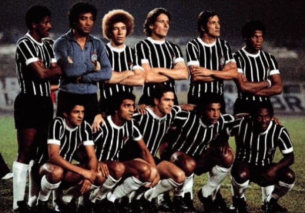 elenco-do-corinthians-campeao-do-paulistao-de-w9