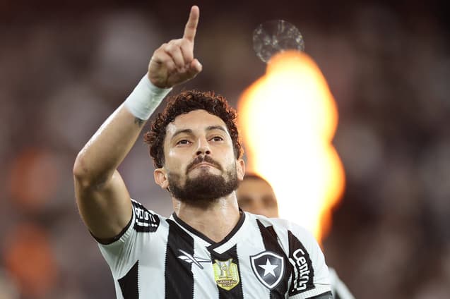 Alex Telles, lateral do Botafogo