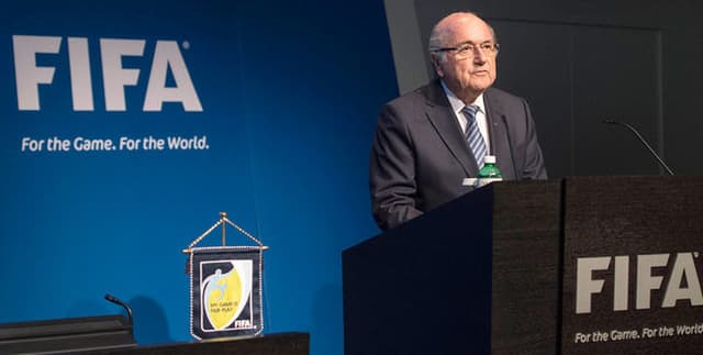 Joseph Blatter ficará ao menos 90 dias longe da Fifa (Foto: Valeriano di Domenico/ AFP)